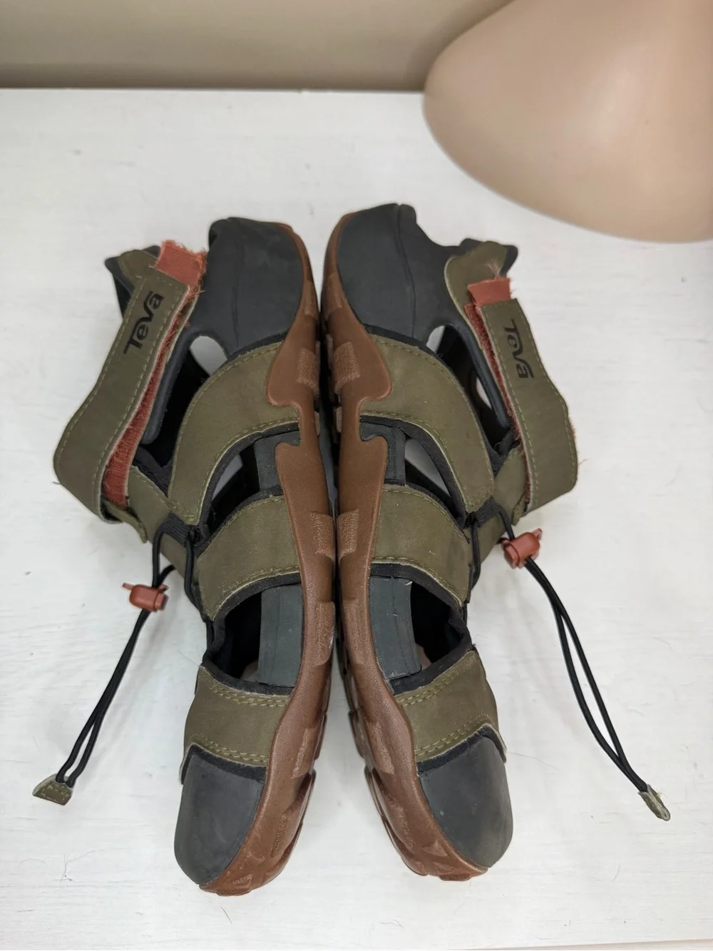 Teva mens flintwood sport water shoe sandal size 10